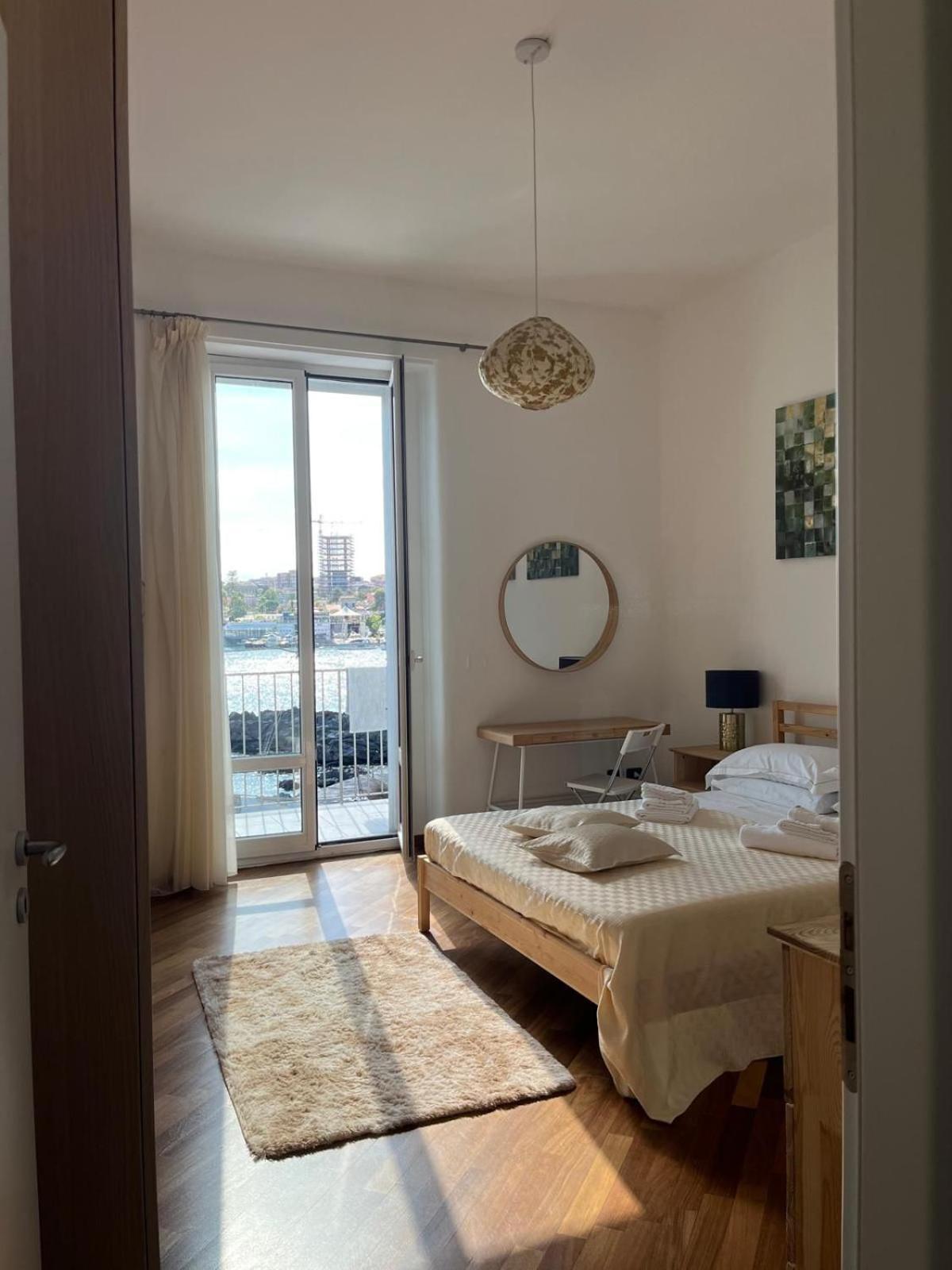 Idream Apartment & Rooms Catania Ngoại thất bức ảnh